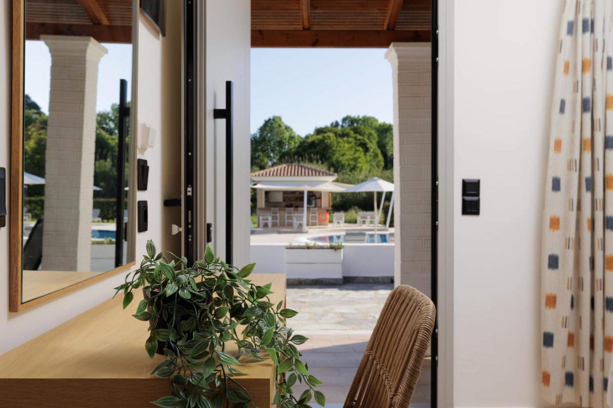 Santos & * Dassia (Corfu)