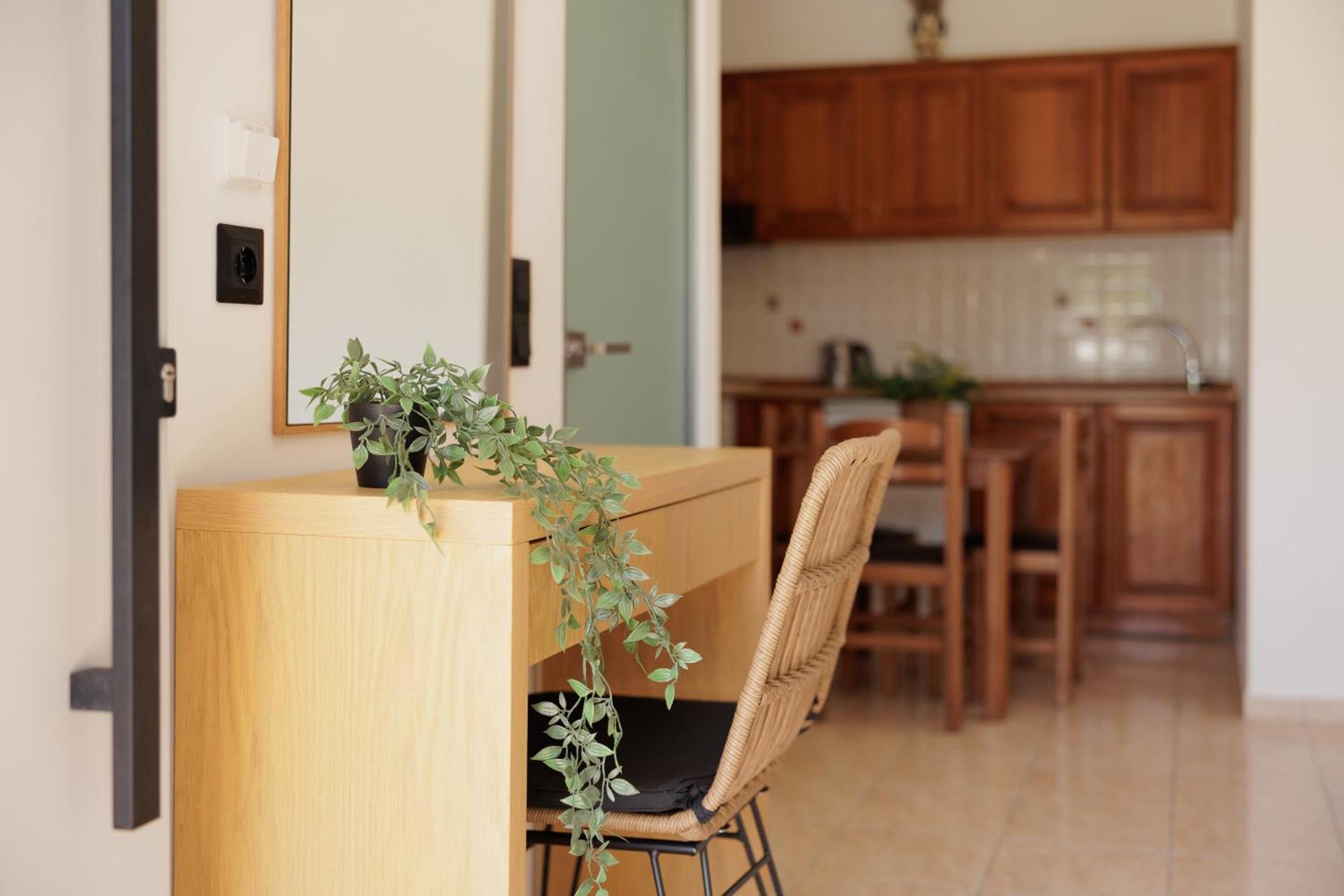 Santos Apartments&studios Dassia (Corfu)